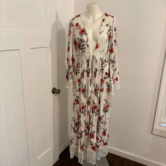 Forever 21 size Medium Floral Lace Stevie Nicks Boho Floral Kimono Duster - Picture 1 of 9